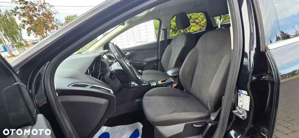 Ford Focus 1.5 EcoBoost STart-Stopp-System TITANIUM - 29