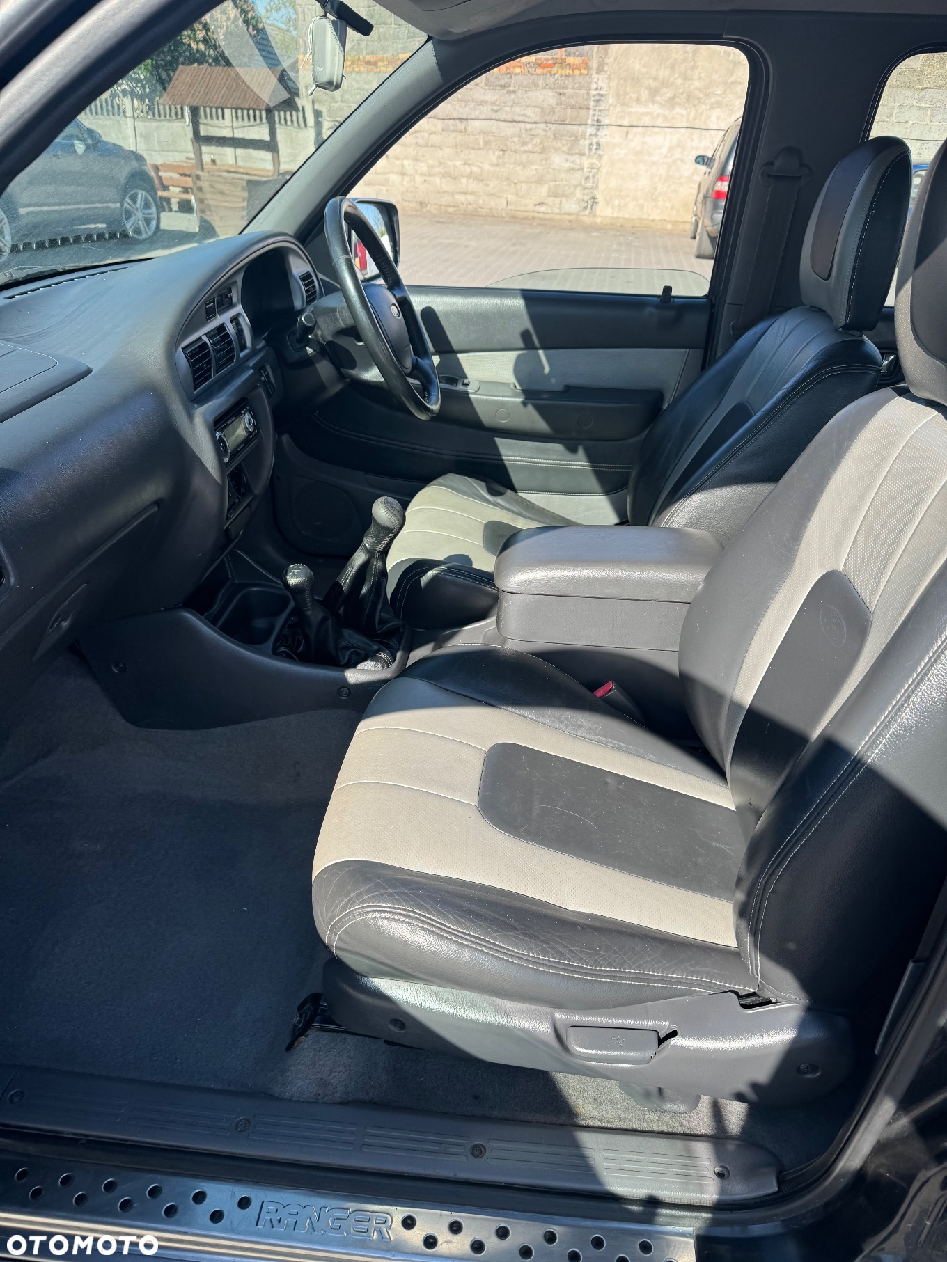 Ford Ranger Pick-Up 4x4 XLT Limited - 17