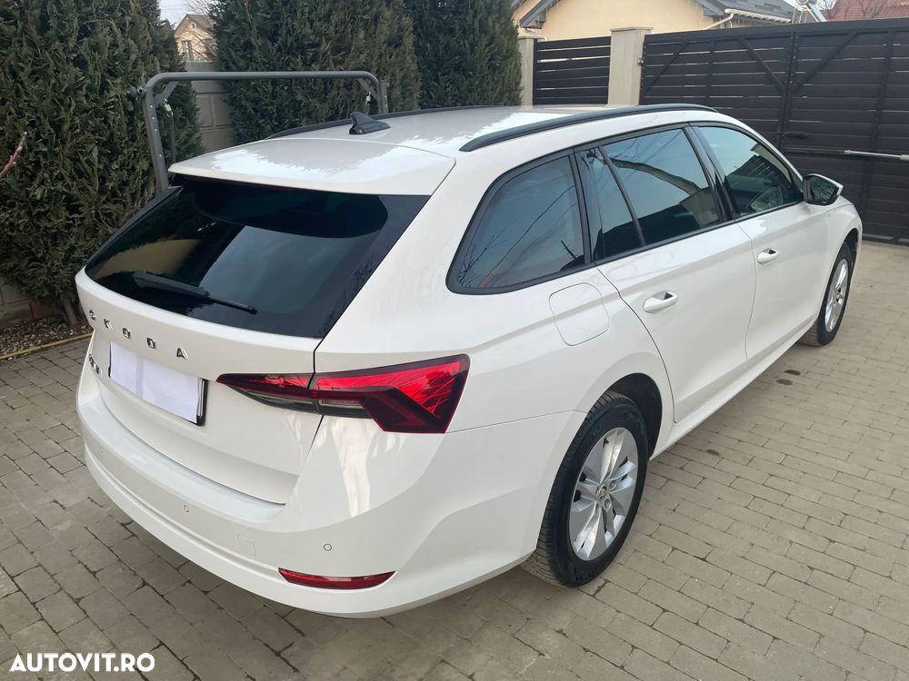 Skoda Octavia 2.0 TDI DSG Ambition - 4