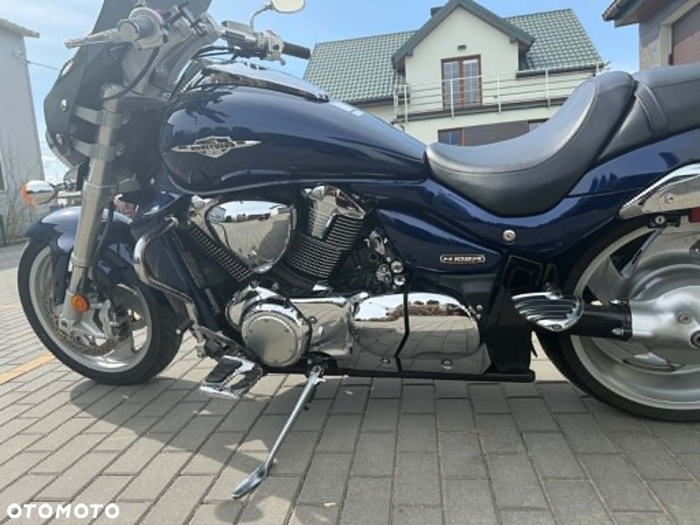 Suzuki Boulevard - 3