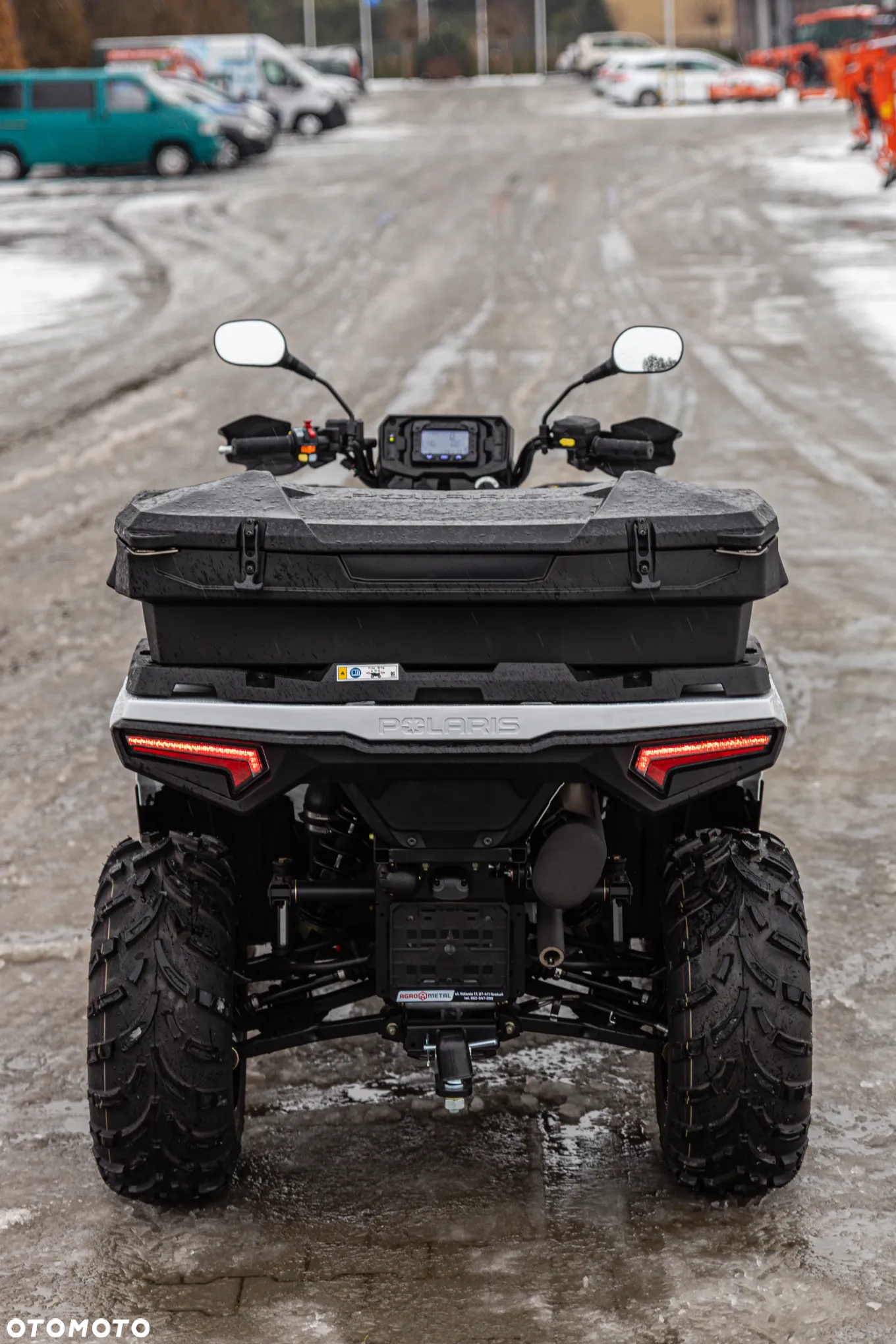 Polaris Sportsman - 8
