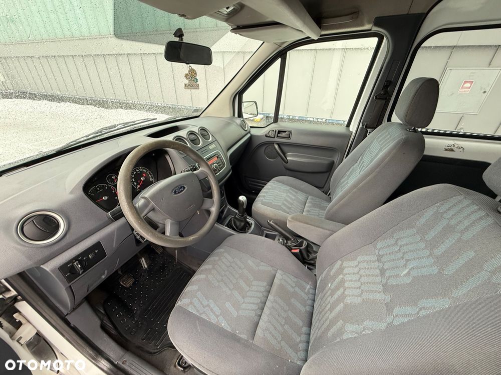 Ford Tourneo Connect - 14