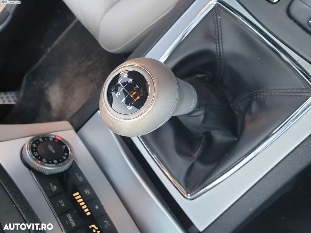 Timonerie Ansamblu Maneta Schimbator Viteze Cutie Manuala 6 Trepte Mercedes Clasa C Class W204 2007 - 2014 [K1577] - 2