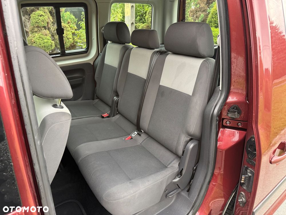 Volkswagen Caddy - 10