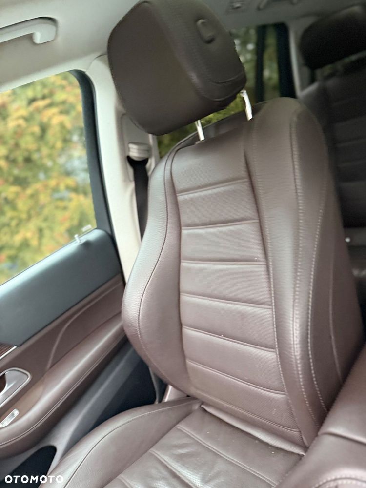 Mercedes-Benz GLS - 8