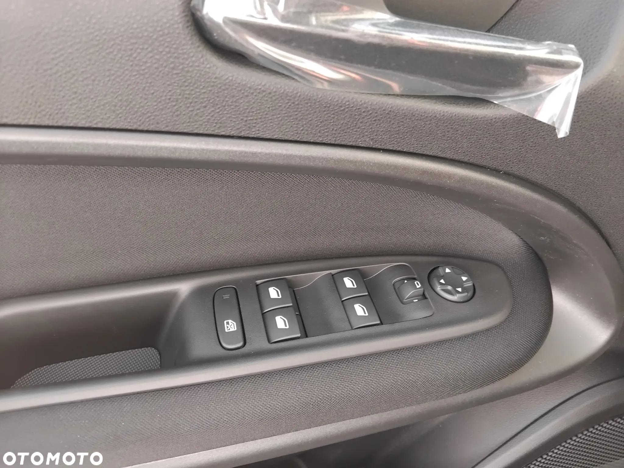 Fiat 600 1.2 Turbo Hybrid eDCT - 10