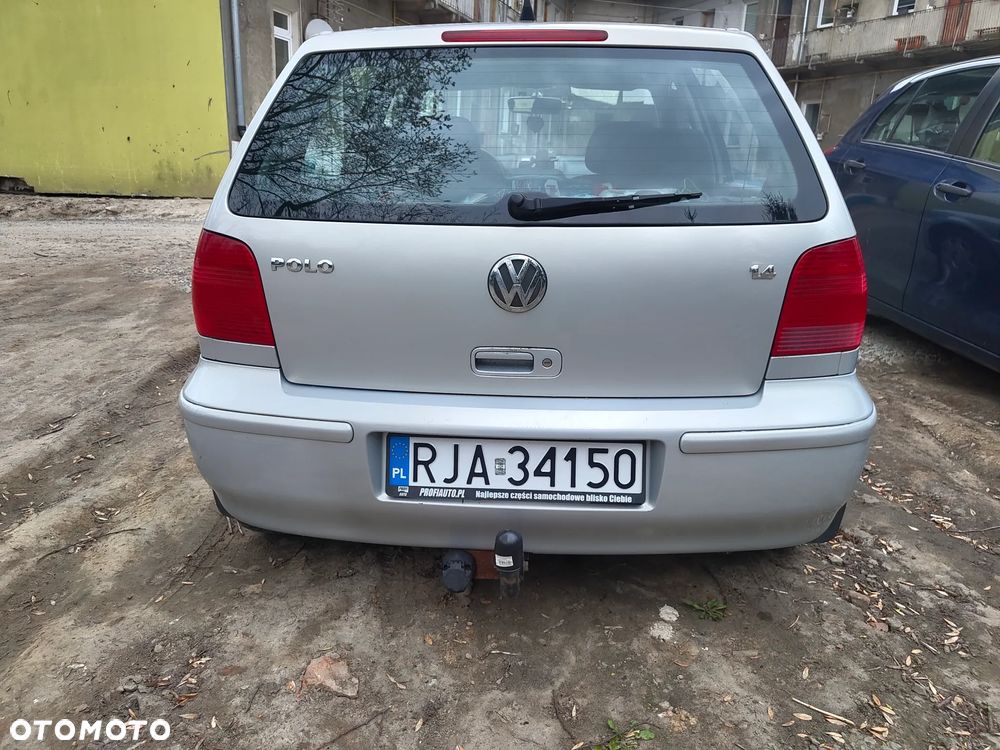 Volkswagen Polo 1.4 16V Comfortline - 6