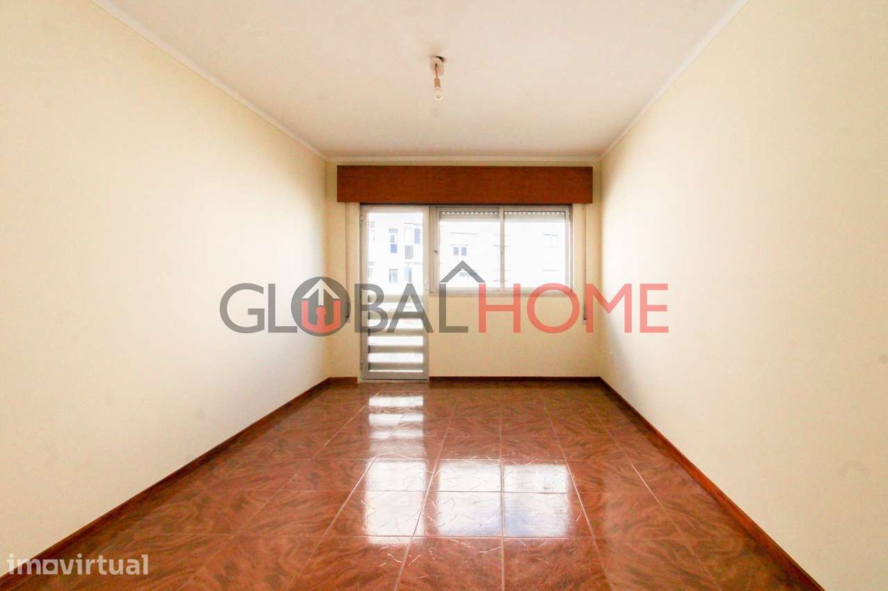 Apartamento T3 com Garagem Box em Vila D'Este - Grande imagem: 3/40