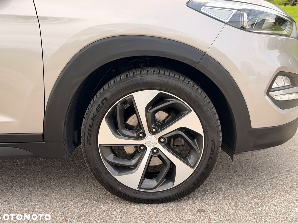 Hyundai Tucson 1.7 CRDI BlueDrive GO Plus 2WD DCT - 14
