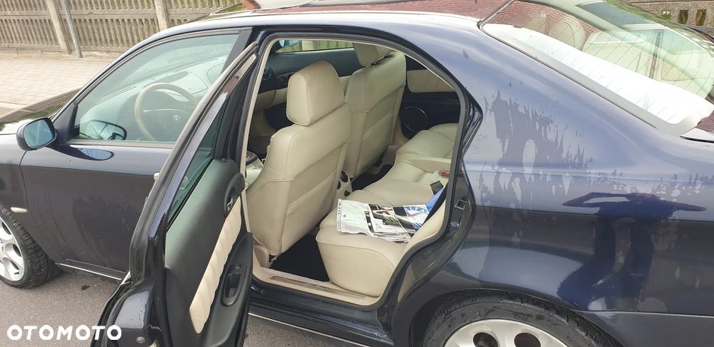 Alfa Romeo 166 3.0 V6 24v Sportronic - 3