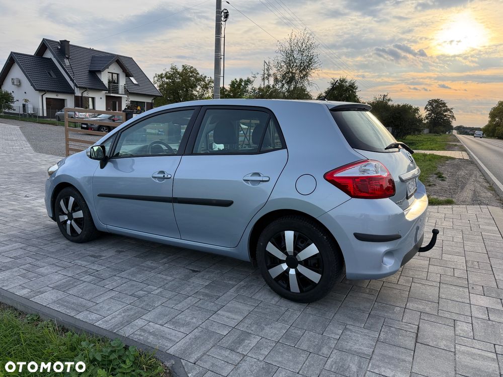 Toyota Auris 1.6 MultiMode Executive - 29