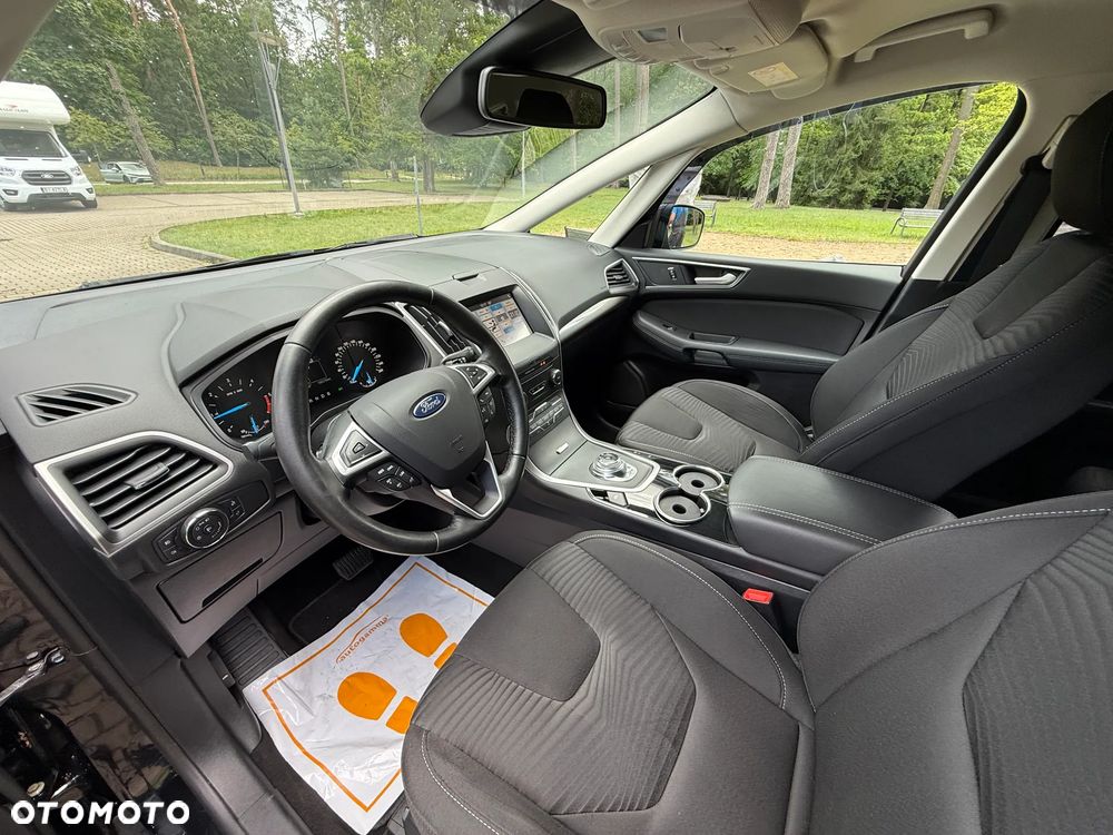 Ford S-Max - 30