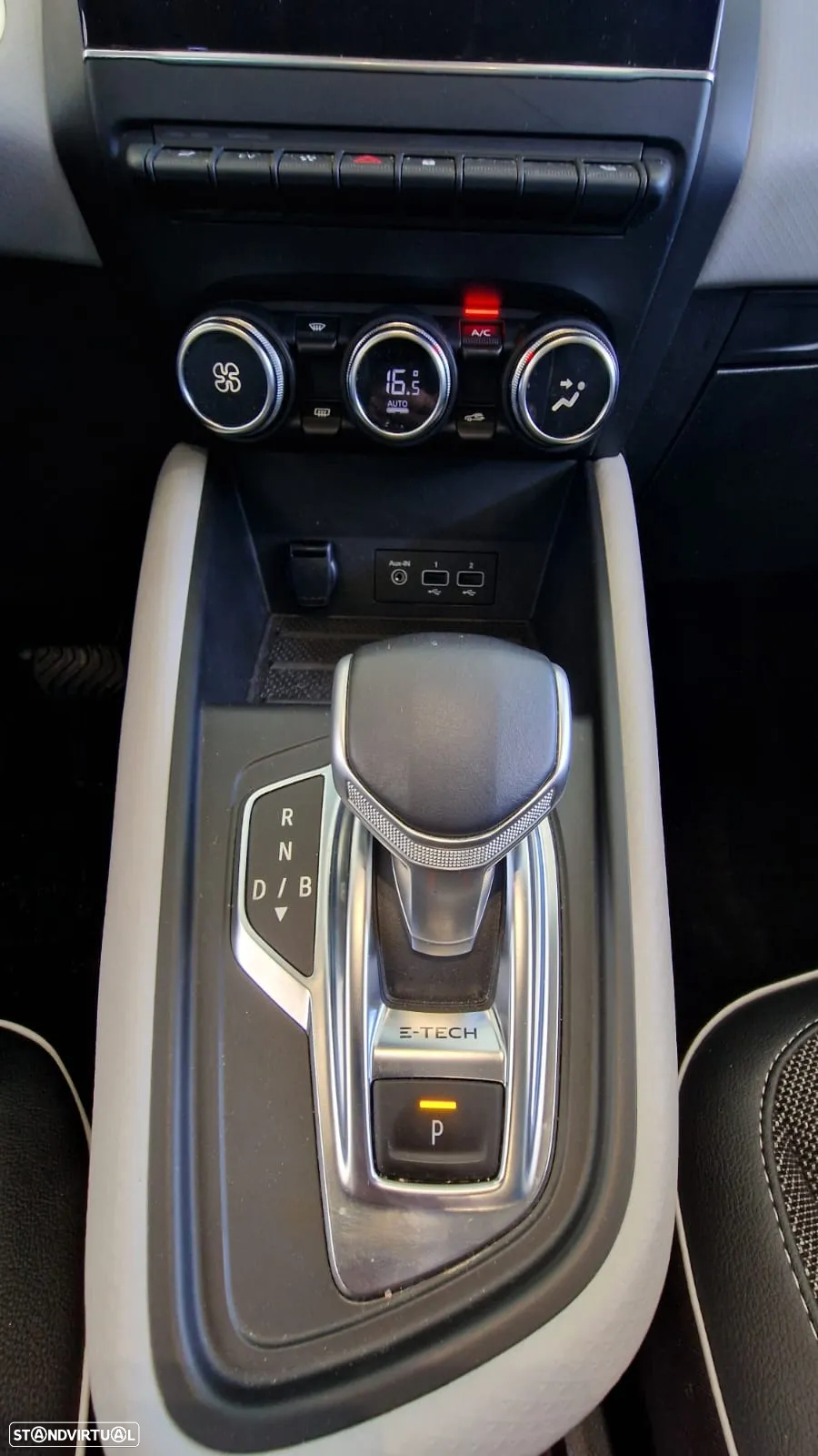 Renault Captur 1.6 E-Tech Plug-In Edition One - 12