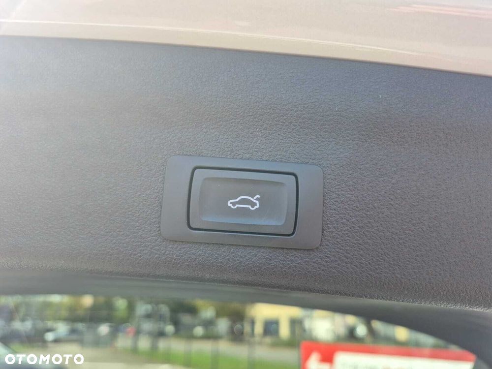 Audi A6 Avant 40 TDI mHEV Quattro S tronic - 33