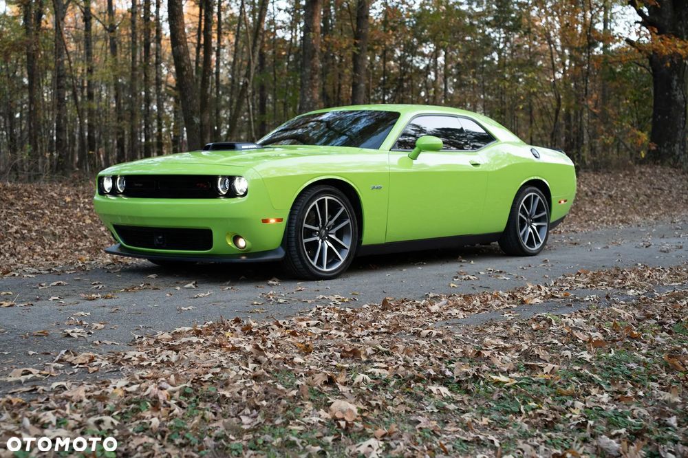 Dodge Challenger 5.7 R/T - 13