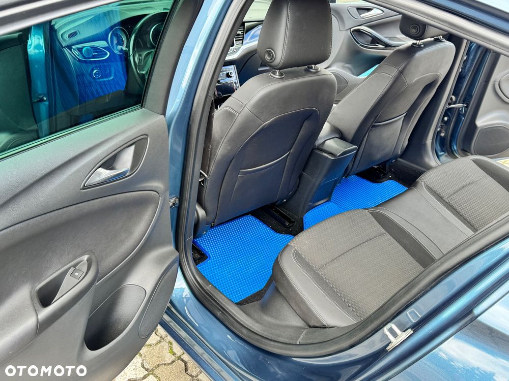 Opel Astra 1.6 Turbo Start/Stop Innovation - 10