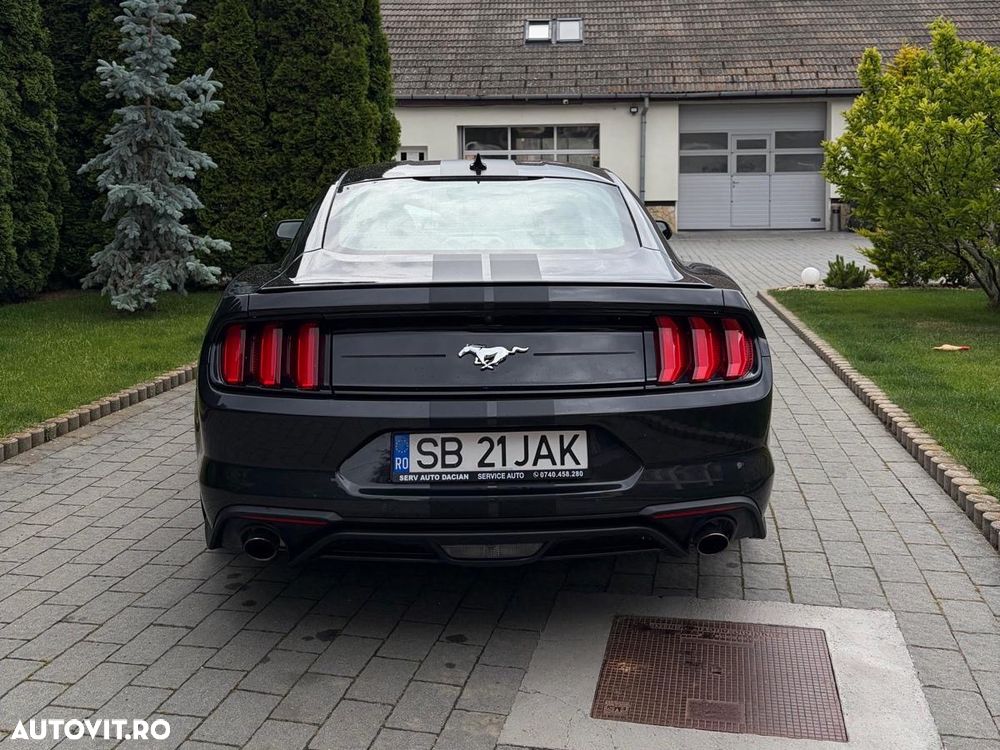 FORD Mustang 2022 — imagine 15