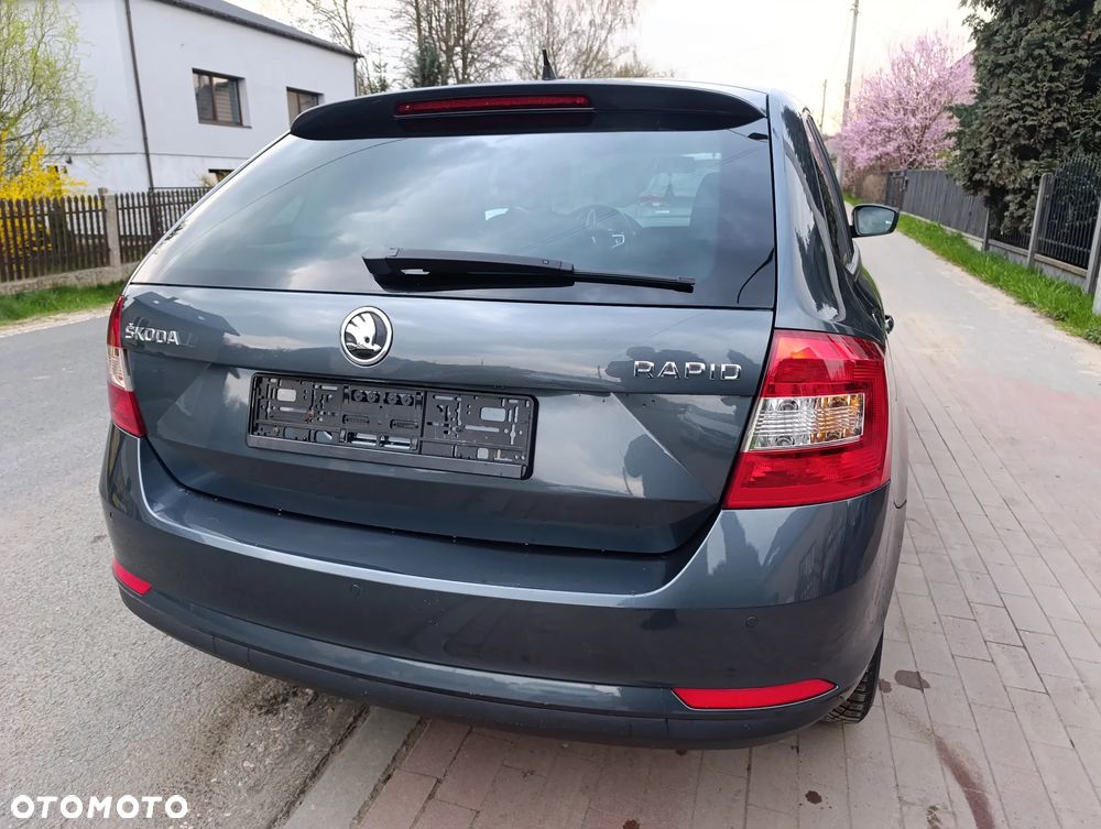 Skoda RAPID 1.2 TSI Edition - 16