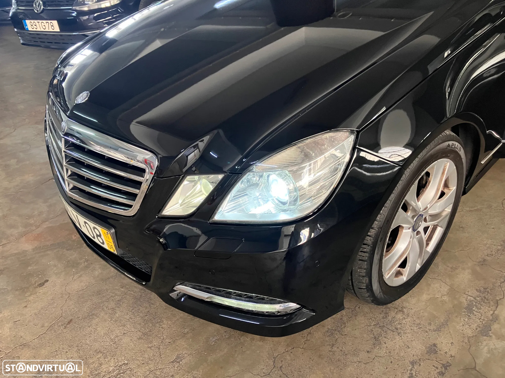 Mercedes-Benz E 250 CDi Avantgarde BE Auto. - 12