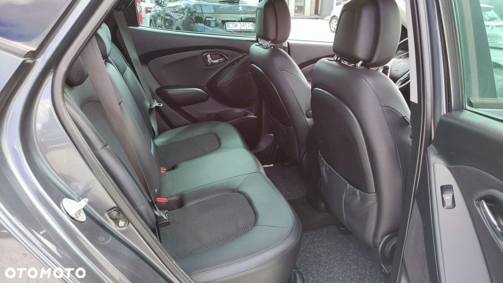 Hyundai ix35 2.0 2WD Automatik Style - 25