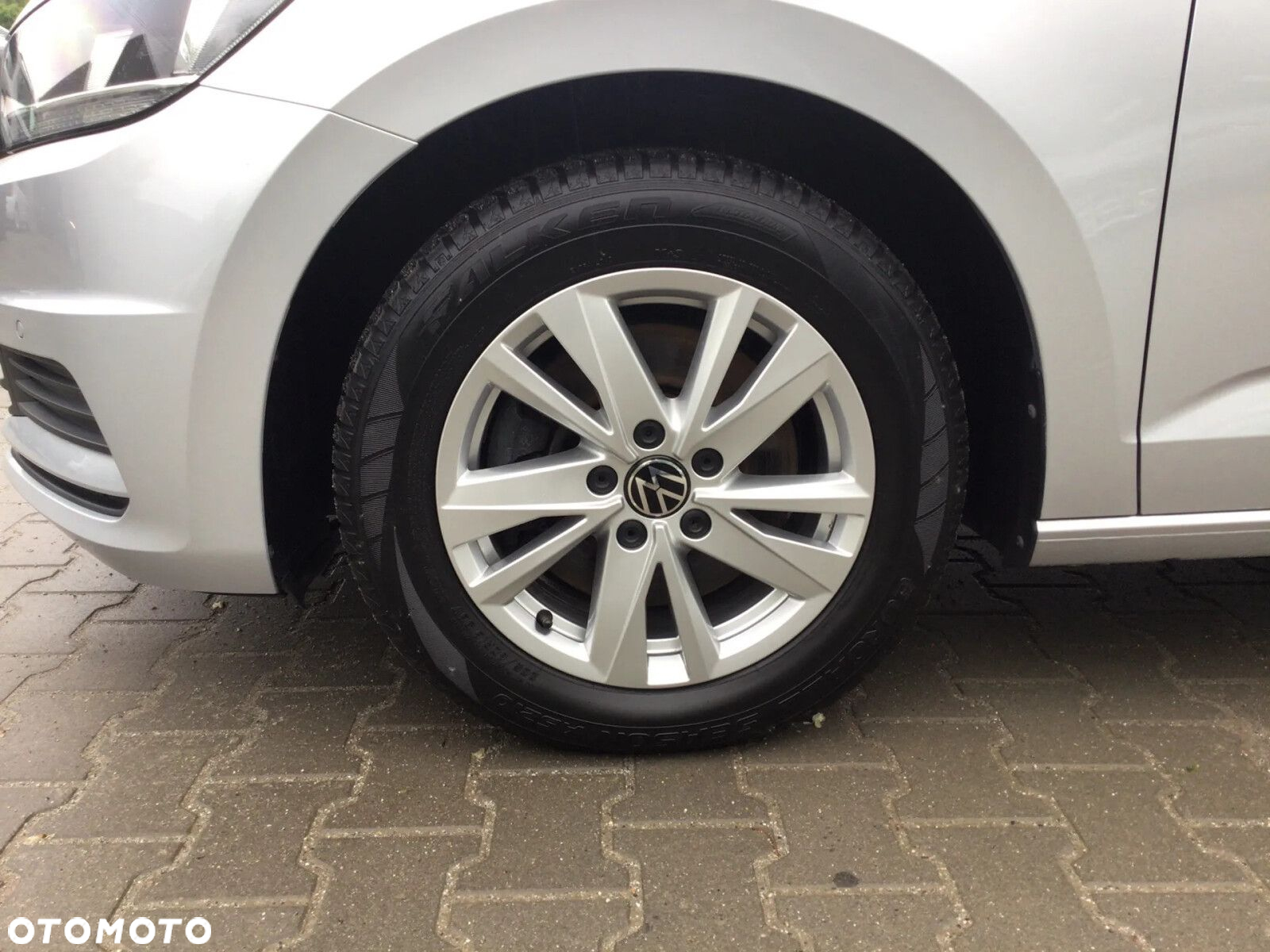 Volkswagen Touran 1.5 TSI EVO Comfortline - 9