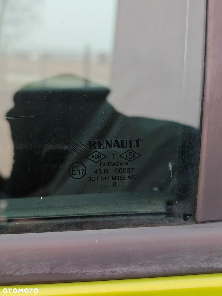 Renault Clio 1.2 16V Dynamique - 35