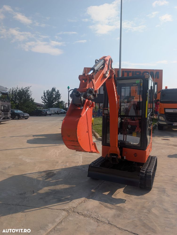 Hitachi 2 tone, Adancime sapare 2,5m, ZX19-6, CUPLA RAPIDA+3 CUPE  NOI, inst picon pe brate, lama nivelare, senile 90% ok EXTENSIBILE, camera spate, latime 1m, posibilitatea leasing 4 ani-PROMOTIE 21.900 EUR+Tva - 14