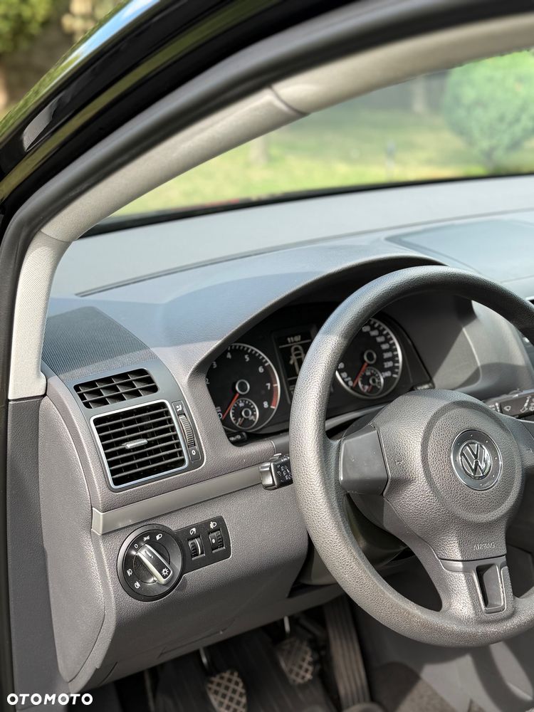 Volkswagen Touran 1.2 TSI BlueMot CityLine - 35