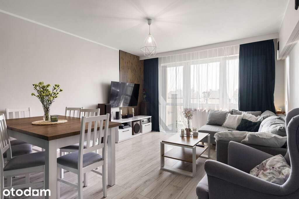 60m2/ rozkładowe / 3 pokoje + balkon /prowizja 0%
