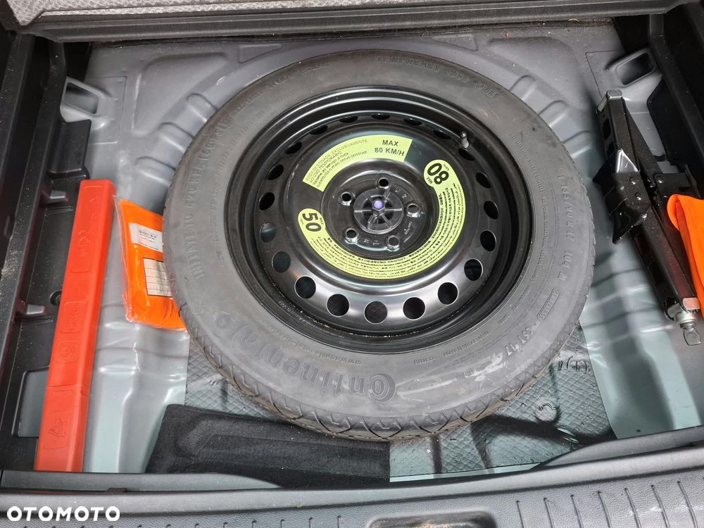 Kia Sportage - 12