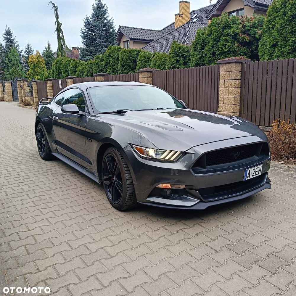 Ford Mustang - 6