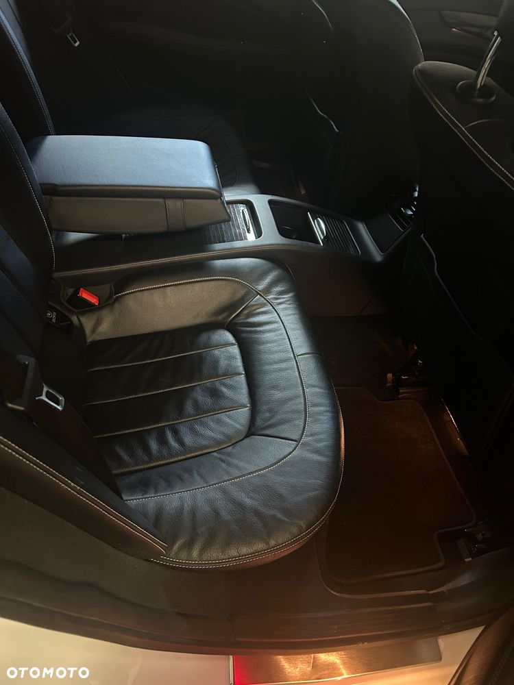 Mercedes-Benz CLS 500 4Matic 9G-TRONIC - 9