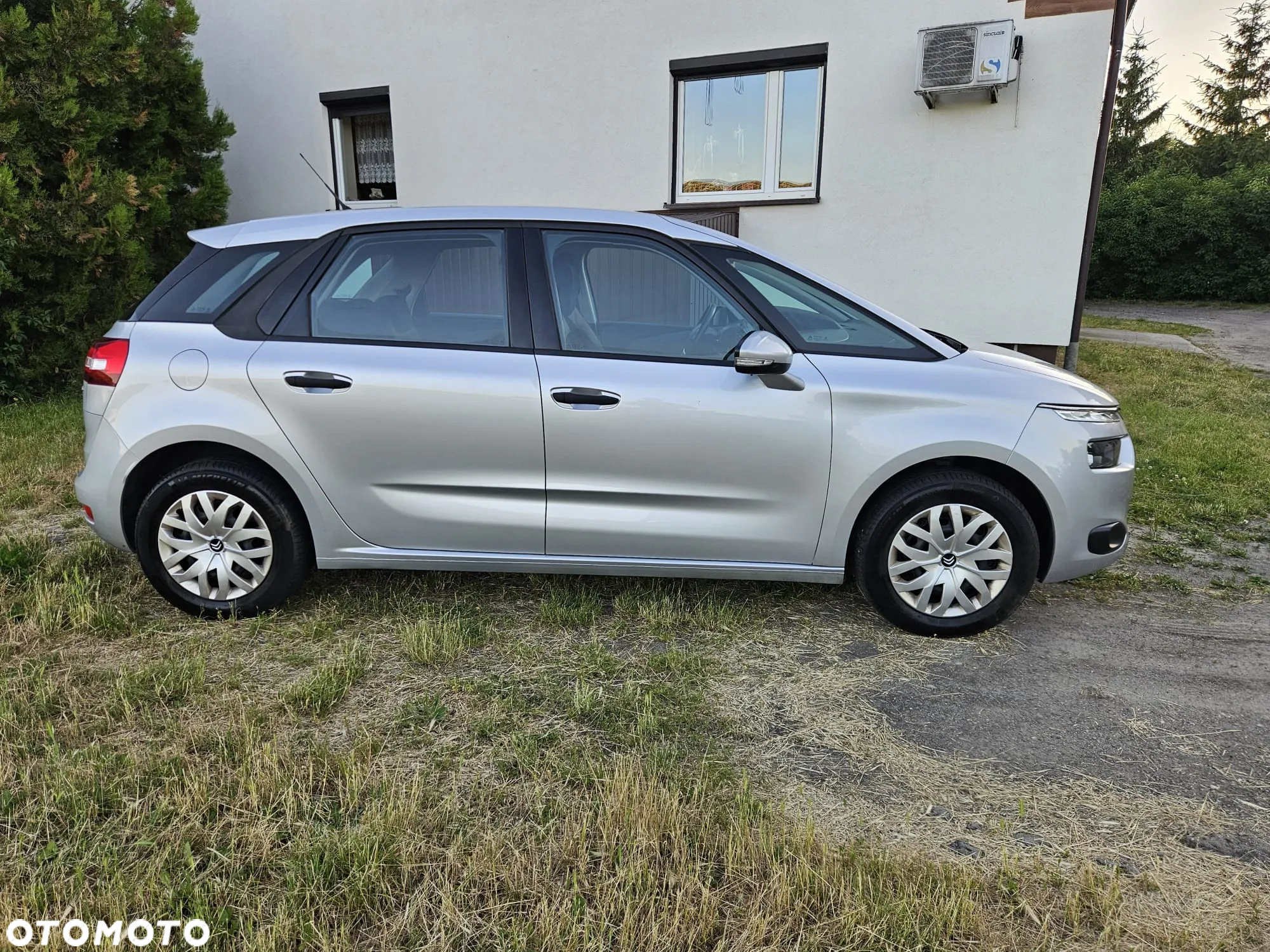 Citroën C4 Picasso 1.2 PureTech Attraction - 3