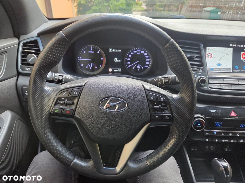Hyundai Tucson 1.7 CRDI BlueDrive GO Plus 2WD DCT - 2