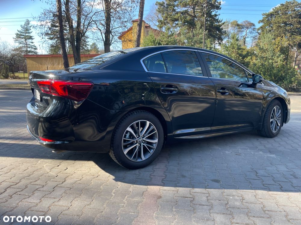 Toyota Avensis 2.0 D-4D Prestige - 4