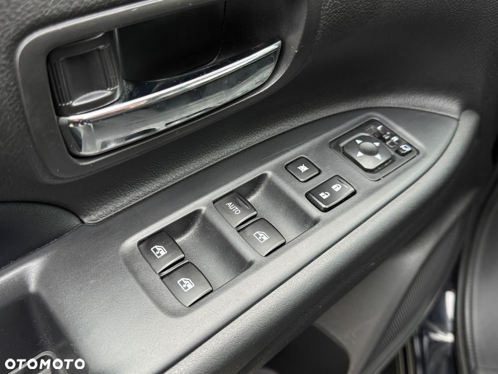 Mitsubishi Outlander 2.0 2WD CVT Diamant Edition+ - 31