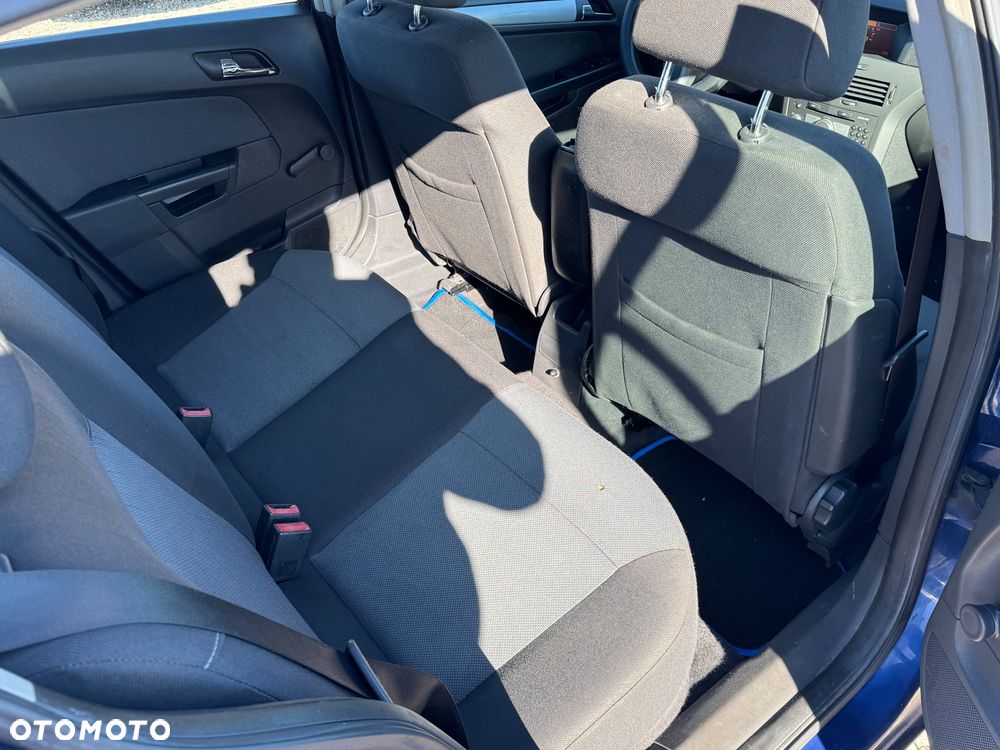 Opel Astra - 13