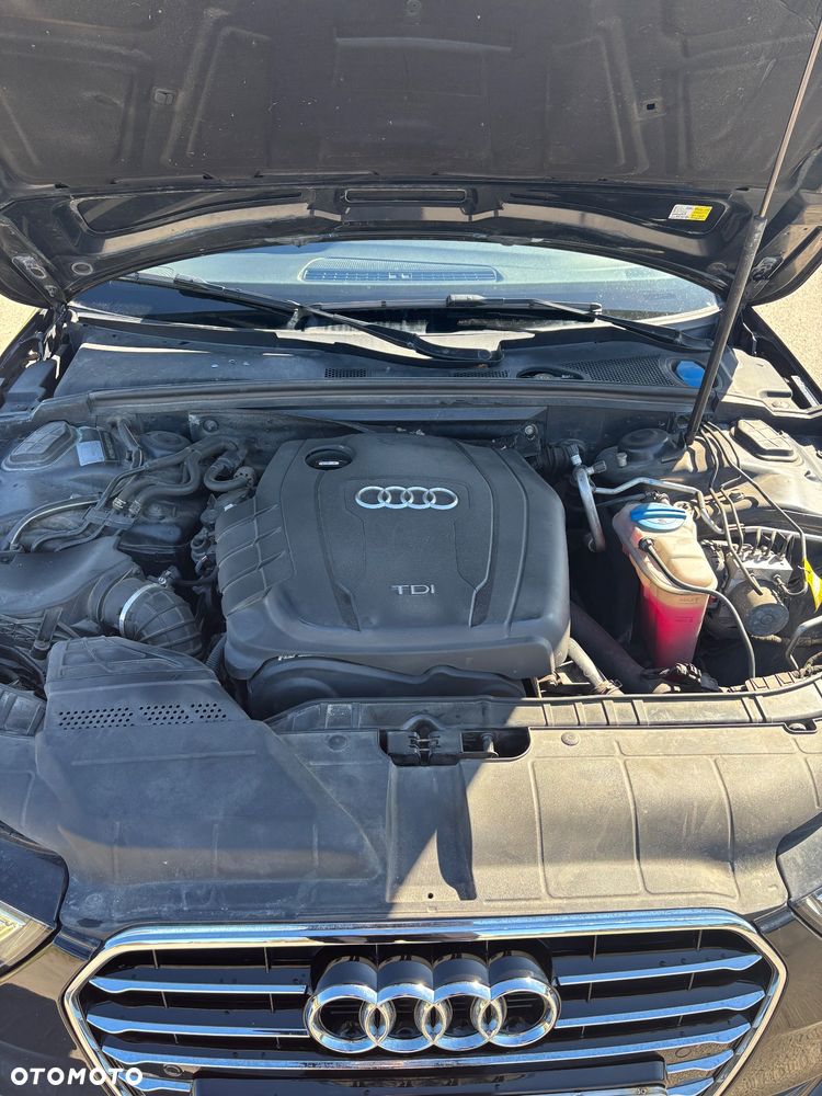 Audi A4 Avant 2.0 TDI - 8