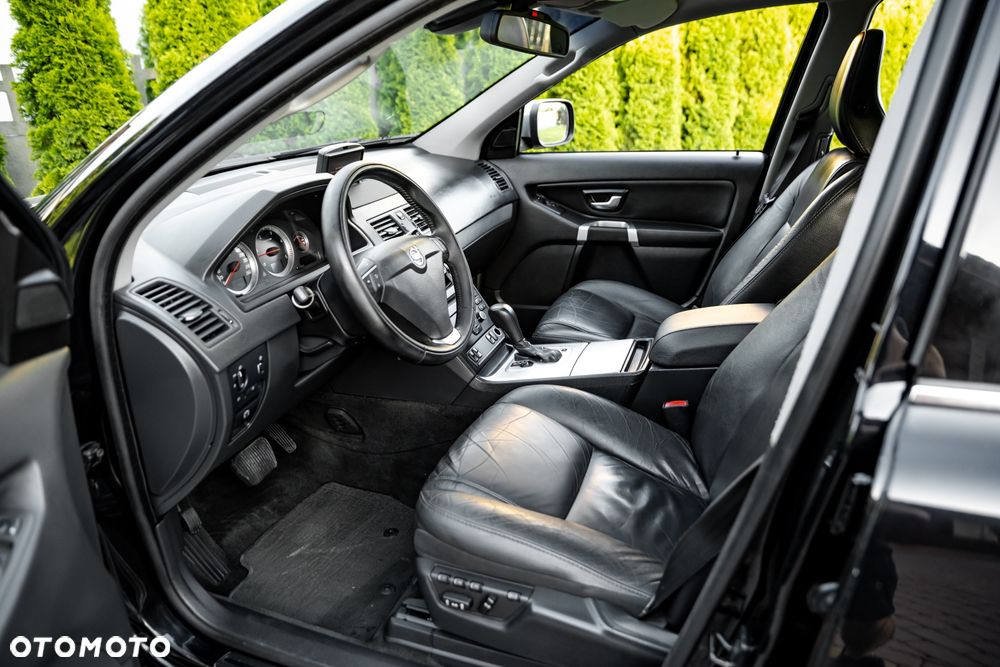 Volvo XC 90 D5 Executive - 16