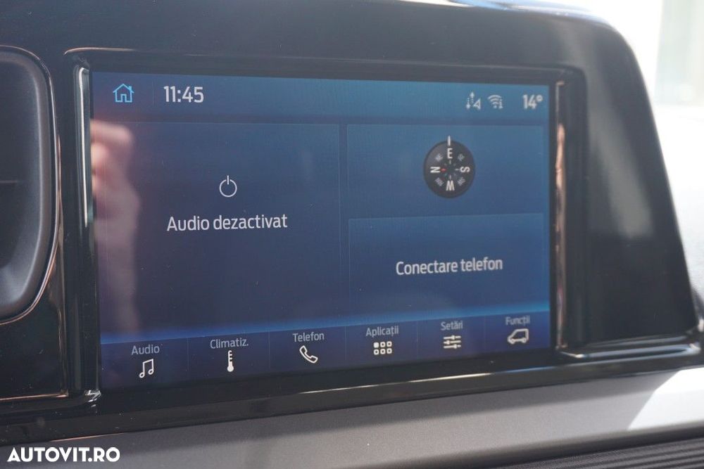 Ford Transit Courier - 10