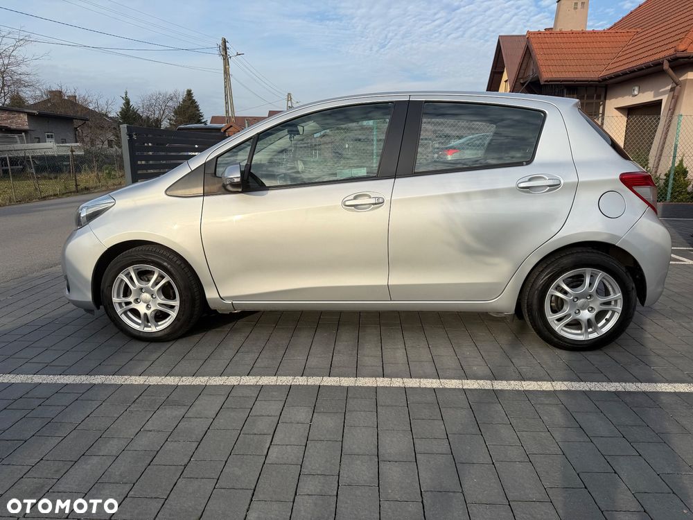 Toyota Yaris - 8