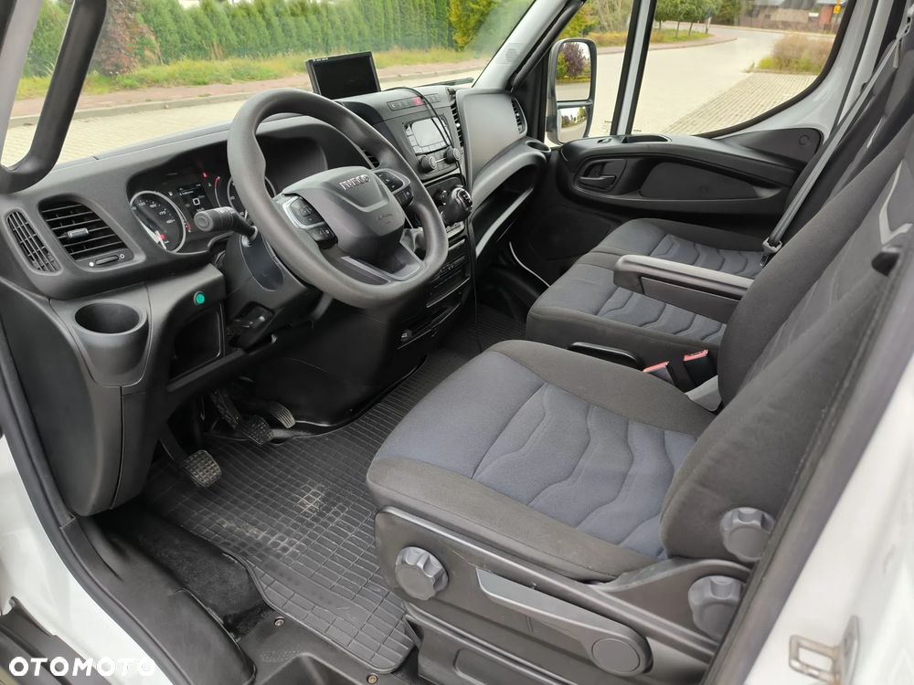 Iveco Daily - 25