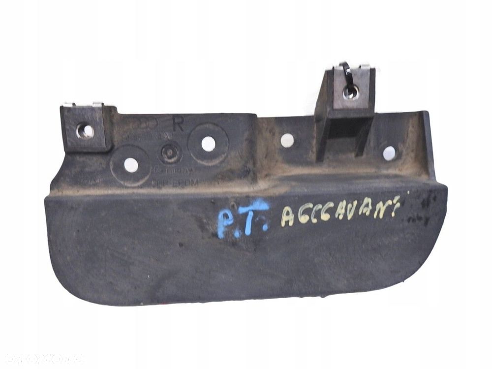 CHLAPACZ PRAWY TYŁ AUDI A6 C6 AVANT - 1