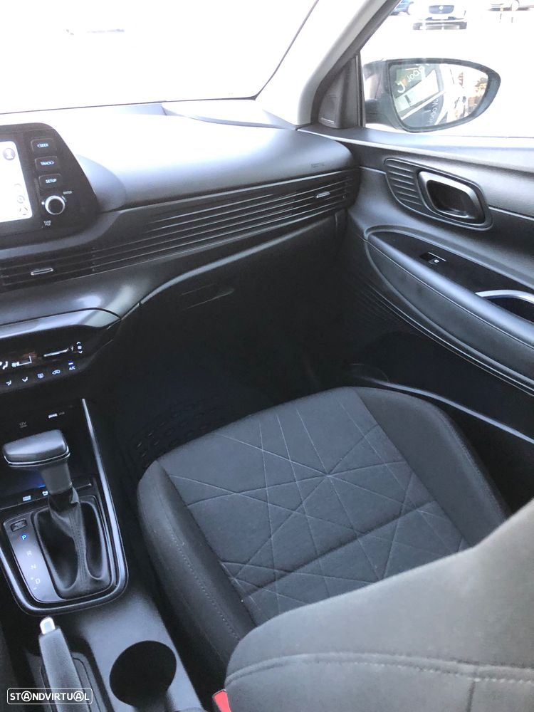 Hyundai Bayon 1.0 T-GDi Premium DCT - 33