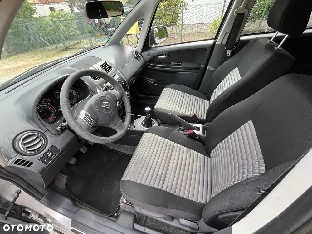 Suzuki SX4 1.6 VVT 4x2 City - 6