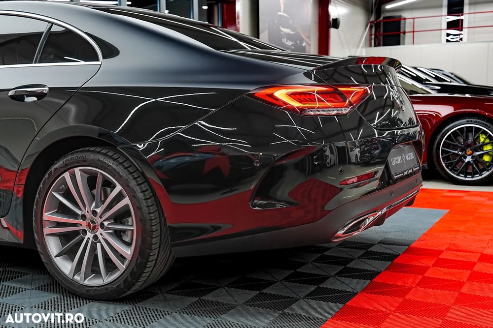 Mercedes-Benz CLS 350 d 4MATIC 9G-TRONIC AMG Line - 18