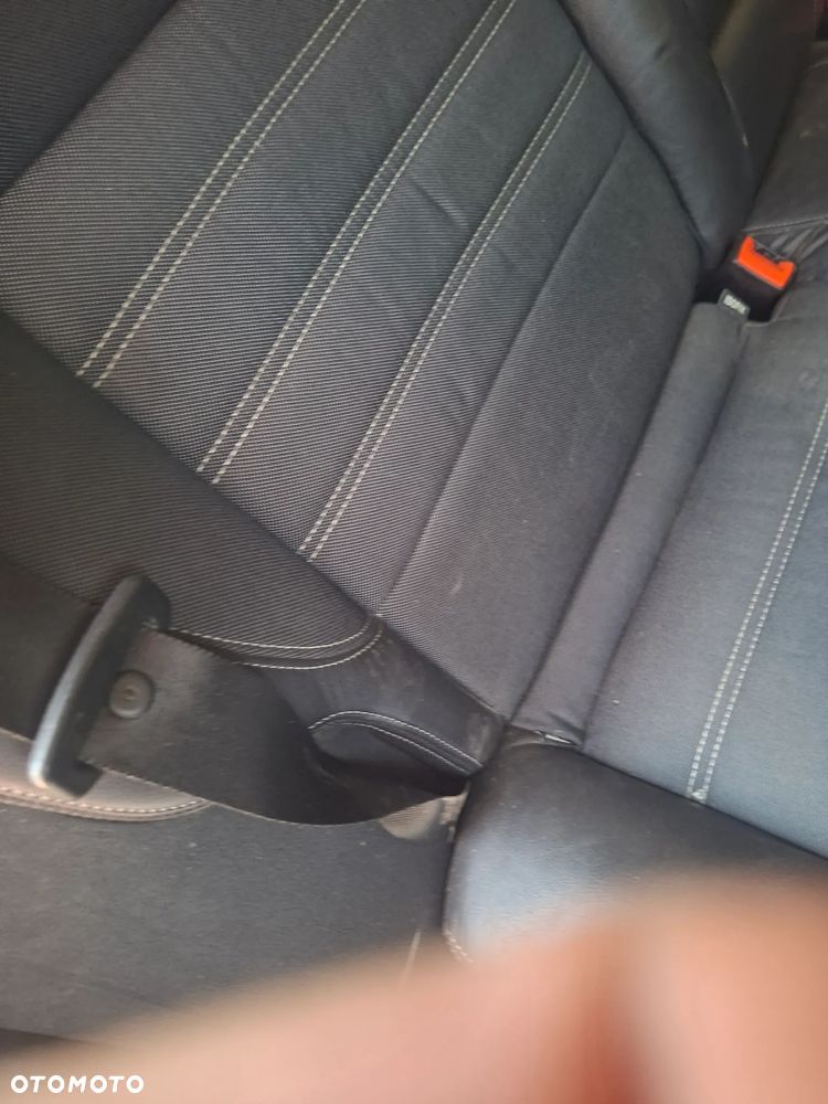 Ford Mondeo 2.0 TDCi Titanium - 15