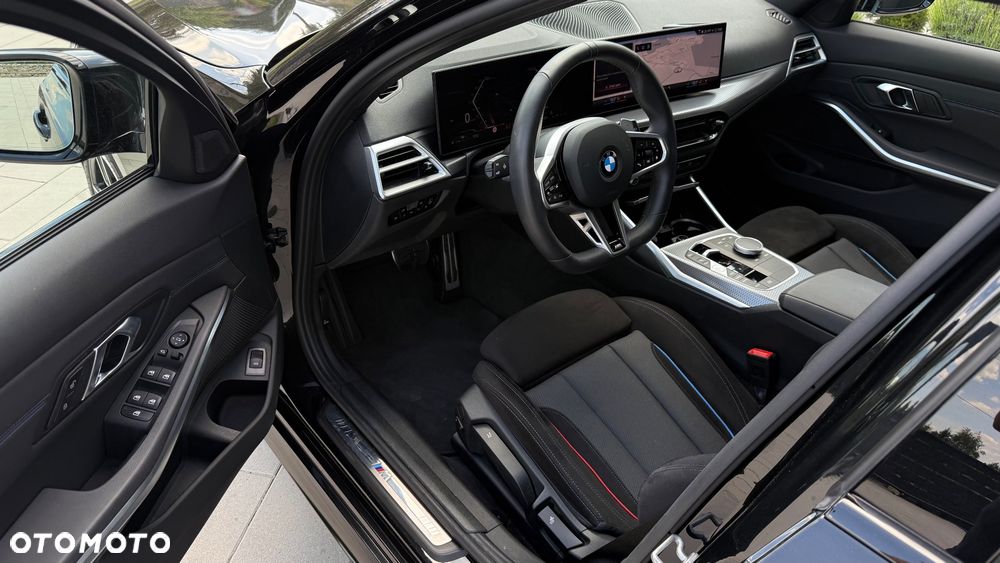 BMW Seria 3 330i xDrive M Sport sport - 16