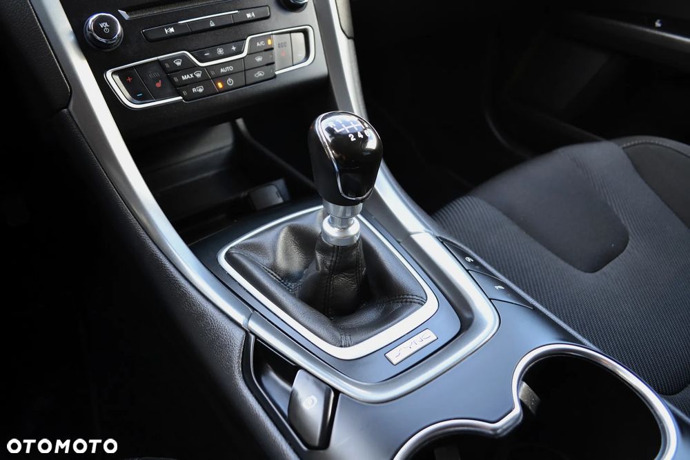 Ford Mondeo 1.5 EcoBoost Edition - 23