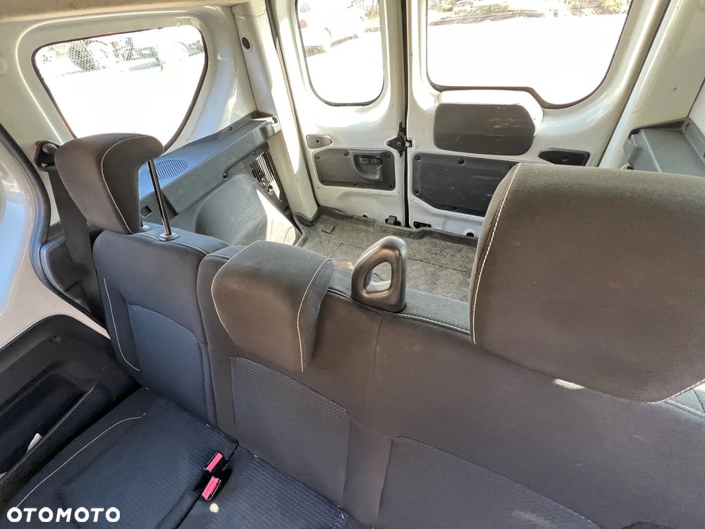 Dacia Dokker 1.6 SCe Laureate - 9